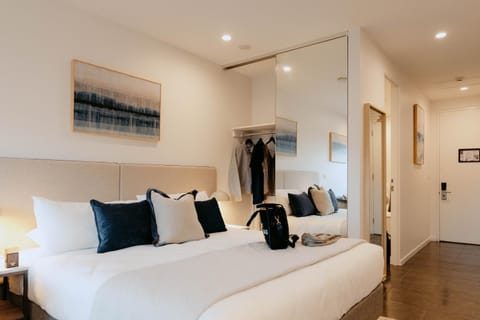 Bed, Bedroom, wardrobe
