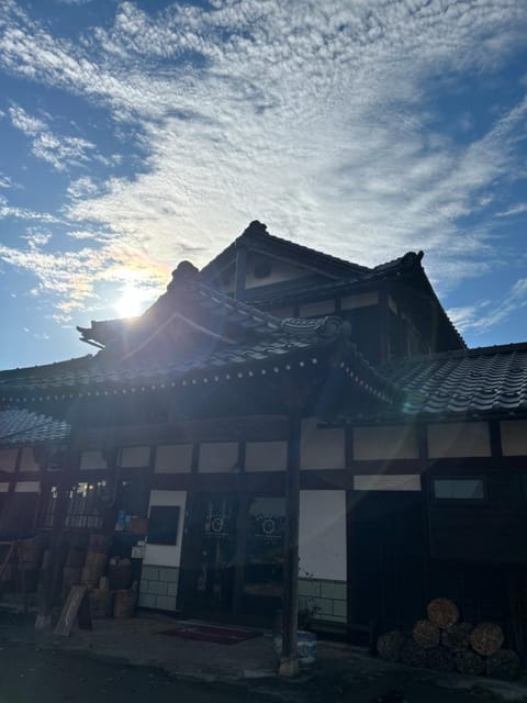 Property building, Day
