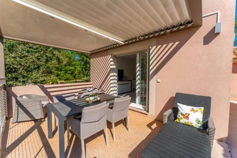 T2 Au coeur des chênes 1831 route de Mazaugues House in Saint-Maximin-la-Sainte-Baume