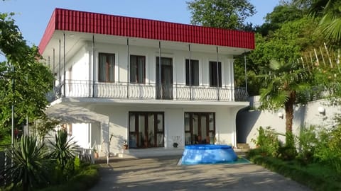 Inner courtyard view