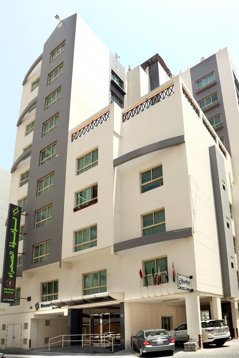 Day, Location