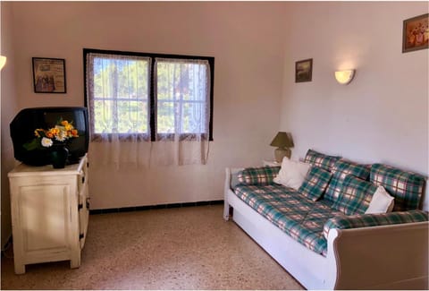 Mas du Clos de la Barque Apartment in Saintes-Maries-de-la-Mer