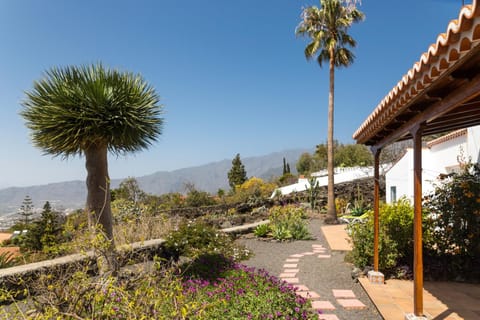 Facade/entrance, Natural landscape, Mountain view