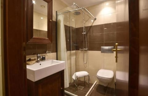 Alexander Mountain Resort Hotel in Crete