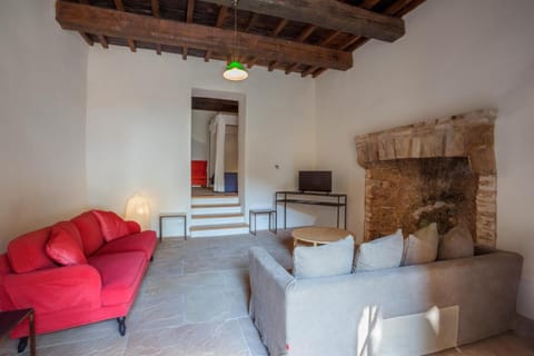 Il Castello di Campello Apartment hotel in Umbria