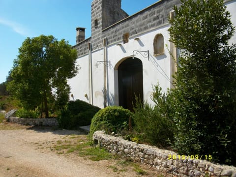 Facade/entrance, Landmark view