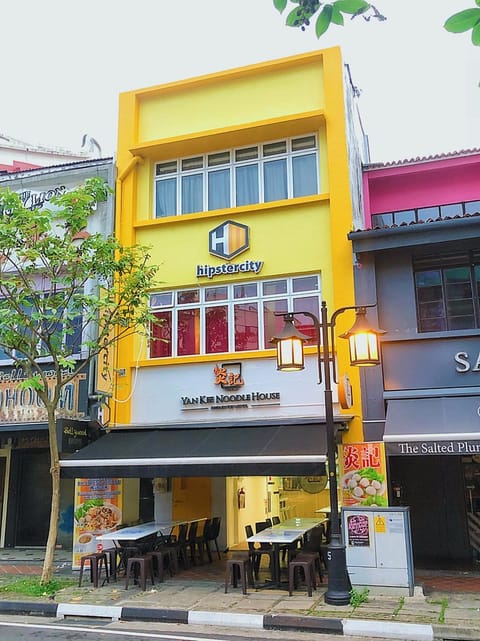 Property building, Facade/entrance