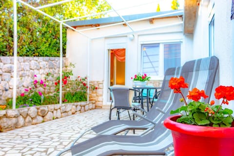 Balcony/Terrace, Balcony/Terrace