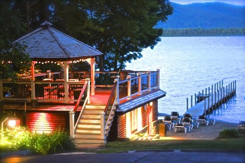Patio, Beach, Lake view, Public Bath