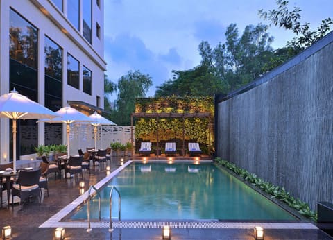 Pool view, Swimming pool