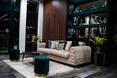 Lobby or reception, Lounge or bar, Seating area