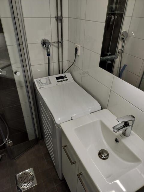 Parantolankatu modern one room apartment Apartment in Uusimaa