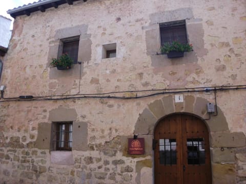 Facade/entrance, Off site