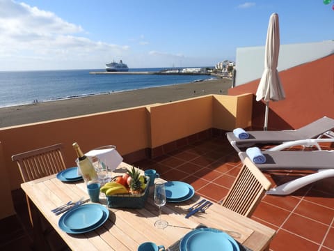 Balcony/Terrace, Beach, Sea view
