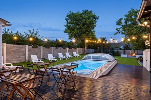 Spa and wellness centre/facilities, Swimming pool