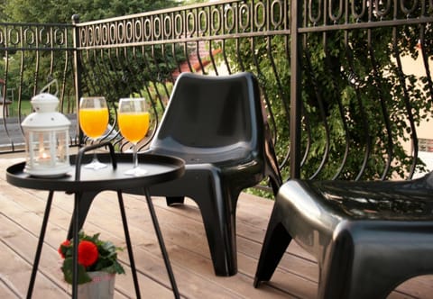 Patio, View (from property/room), Balcony/Terrace