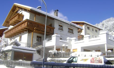 Property building, Winter