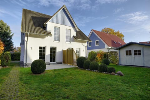 Ostseehaus 2 House in Zingst