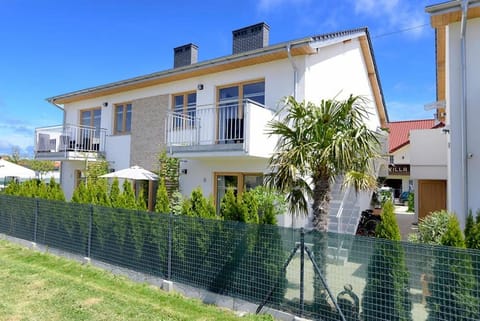 Property building, Garden, Garden view
