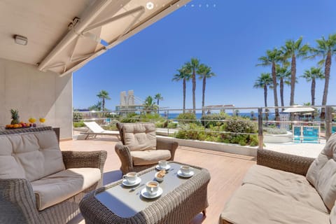 Patio, Balcony/Terrace, Seating area, Sea view