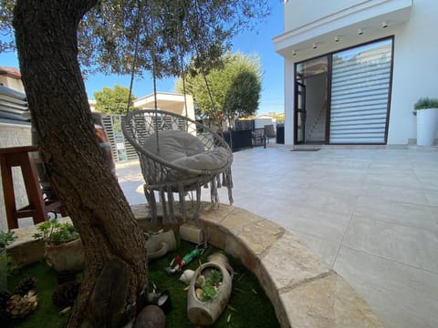 Property building, Lobby or reception