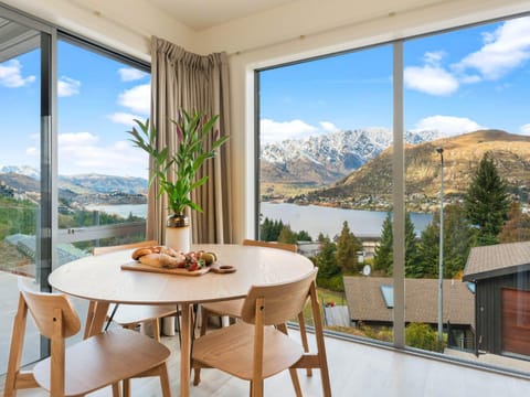 Natural landscape, View (from property/room), Seating area, Dining area, Lake view, Mountain view
