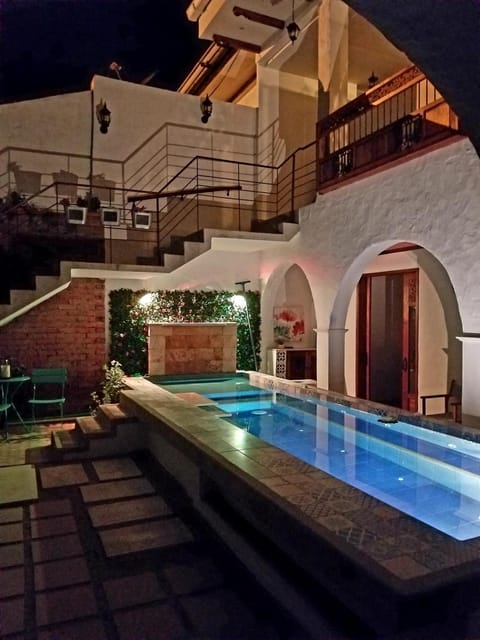 Area and facilities, Swimming pool, Swimming pool