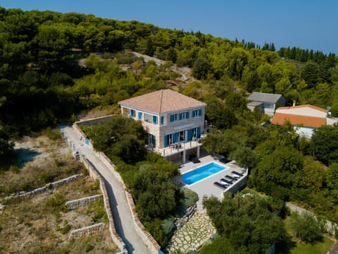 Property building, Bird's eye view