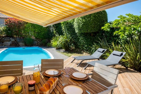 Garden, Garden view, Pool view, Swimming pool, Breakfast