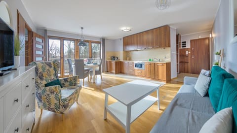 Kitchen or kitchenette, Living room, Dining area