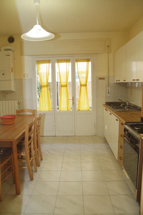 VIA DELLA SOGLIOLA Apartment in Tuscany