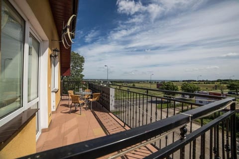 Balcony/Terrace, City view, Sea view, Street view