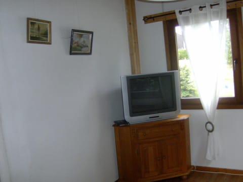 Communal lounge/ TV room, TV and multimedia