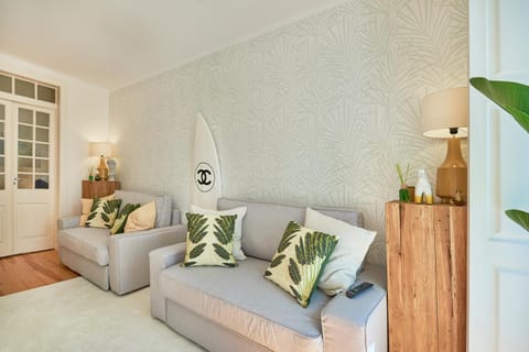 Property building, Staff, Communal lounge/ TV room, People, People, Property logo or sign, Activities, View (from property/room), View (from property/room), Balcony/Terrace, Food and drinks, Food and drinks, Other, Other, Other, Photo of the whole room, Decorative detail, Decorative detail, Logo/Certificate/Sign, Logo/Certificate/Sign, Text overlay, City view, Landmark view, Street view, Certificate/Award