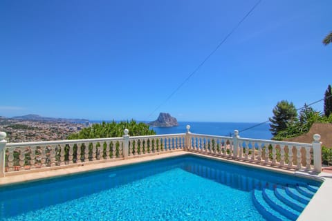 Villa con piscina y vistas al mar - Mar 27 H Villa in Calp