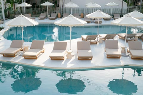 Property building, Swimming pool