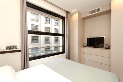 Habitat Parisien - Appartement Opéra Galeries Lafayette Apartment in Paris