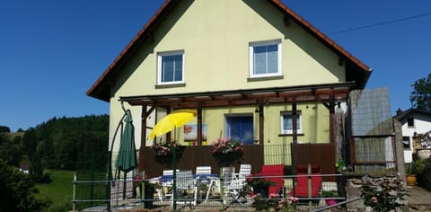 Patio, Facade/entrance, Balcony/Terrace