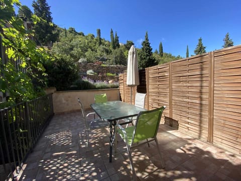 Patio, View (from property/room), Balcony/Terrace