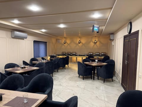 Restaurant/places to eat, Breakfast