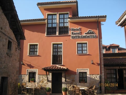 Property building, Facade/entrance