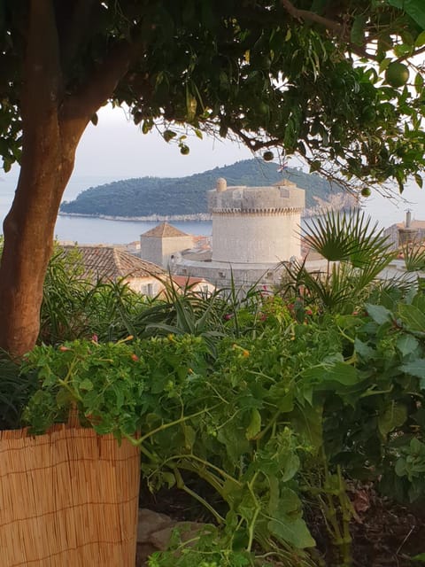 View (from property/room), City view, Sea view