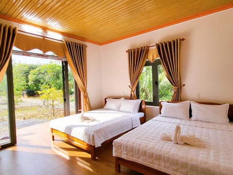 Bed, Living room, Bedroom
