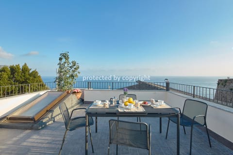 Luxury Penthouse Sea View House in Corniglia