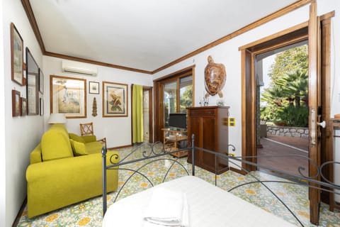 Villa Giovannella, Capri Apartment in Capri