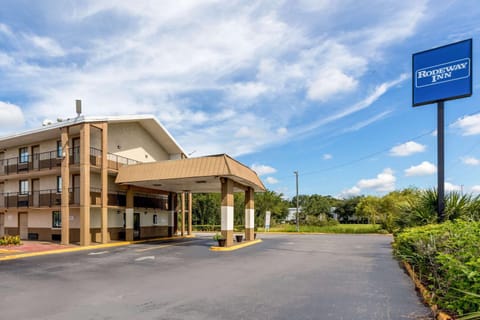 Property building, On site