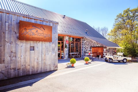 Property building, Lobby or reception