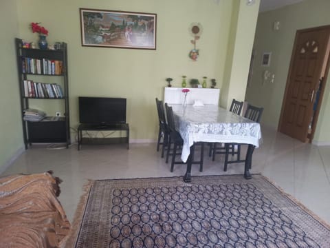 Library, Dining area