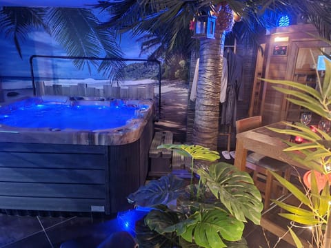 Hot Tub