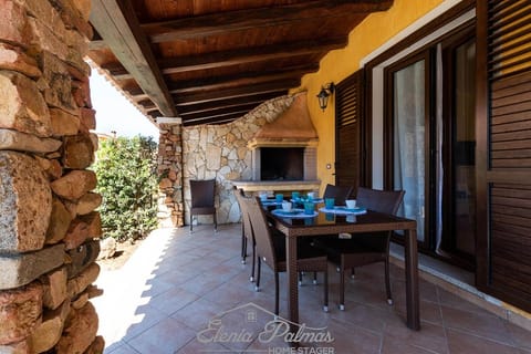 Patio, BBQ facilities, Garden